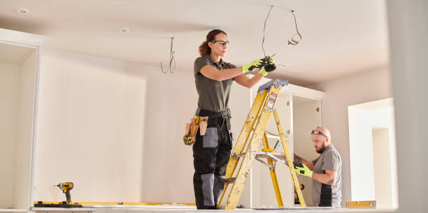 Best Affordable Emergency Electrician  in Bellefontaine Neighbors, MO
