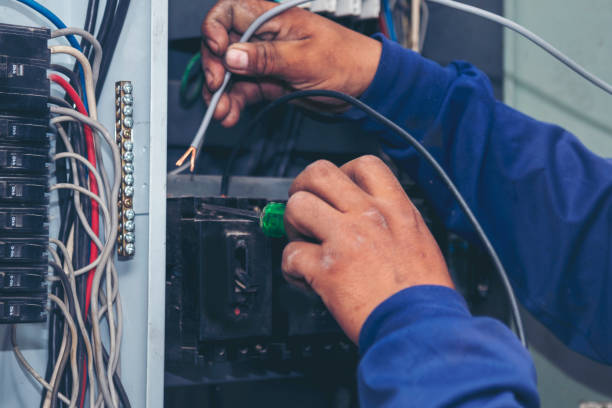 Best Best Electricians Near Me  in Bellefontaine Neighbors, MO